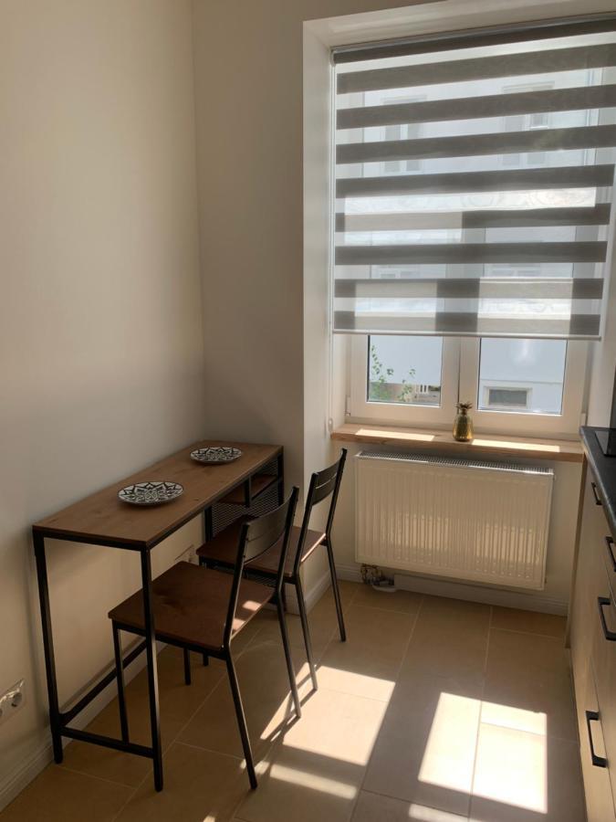 Brand New Well Planned Small Apartment Riga Bagian luar foto